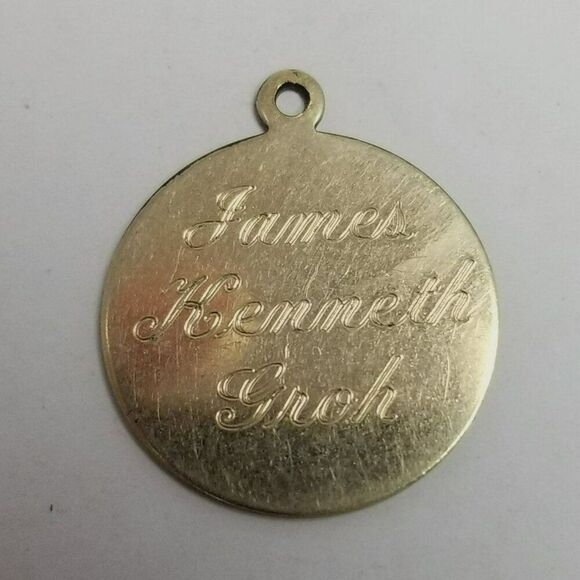 Vintage 10/20/1962 James Kenneth Groh Engraved Medallion Pendant, Gold Tone - Picture 4 of 7
